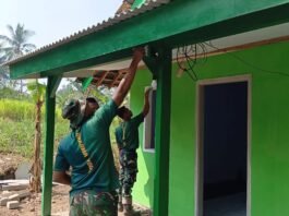 Pengecatan RTLH TMMD ke-129 Terus Berlanjut, Rumah Ibu Ety Masuki Tahap Penyelesaian