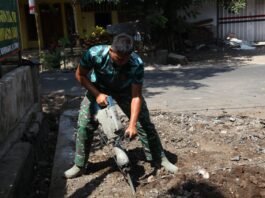 Pembongkaran Struktur TMMD ke-129 Gunakan Alat Bor, Dukung Percepatan Pembangunan