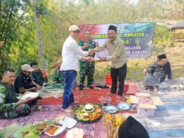 Doa dan Selamatan Warnai Pembangunan Jembatan Garuda Kodim 0821, Wujud Nyata Negara Hadir untuk Rakyat