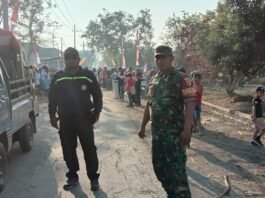 Sinergi Babinsa dan Bhabinkamtibmas Amankan Jalan Sehat, Antusias Warga Rayakan Kemerdekaan
